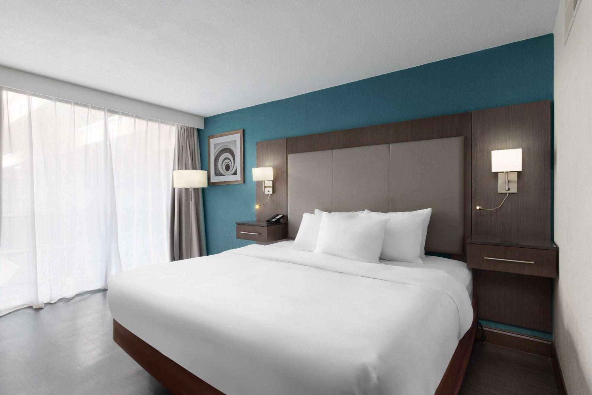 Wingate By Wyndham Kansas City Ngoại thất bức ảnh